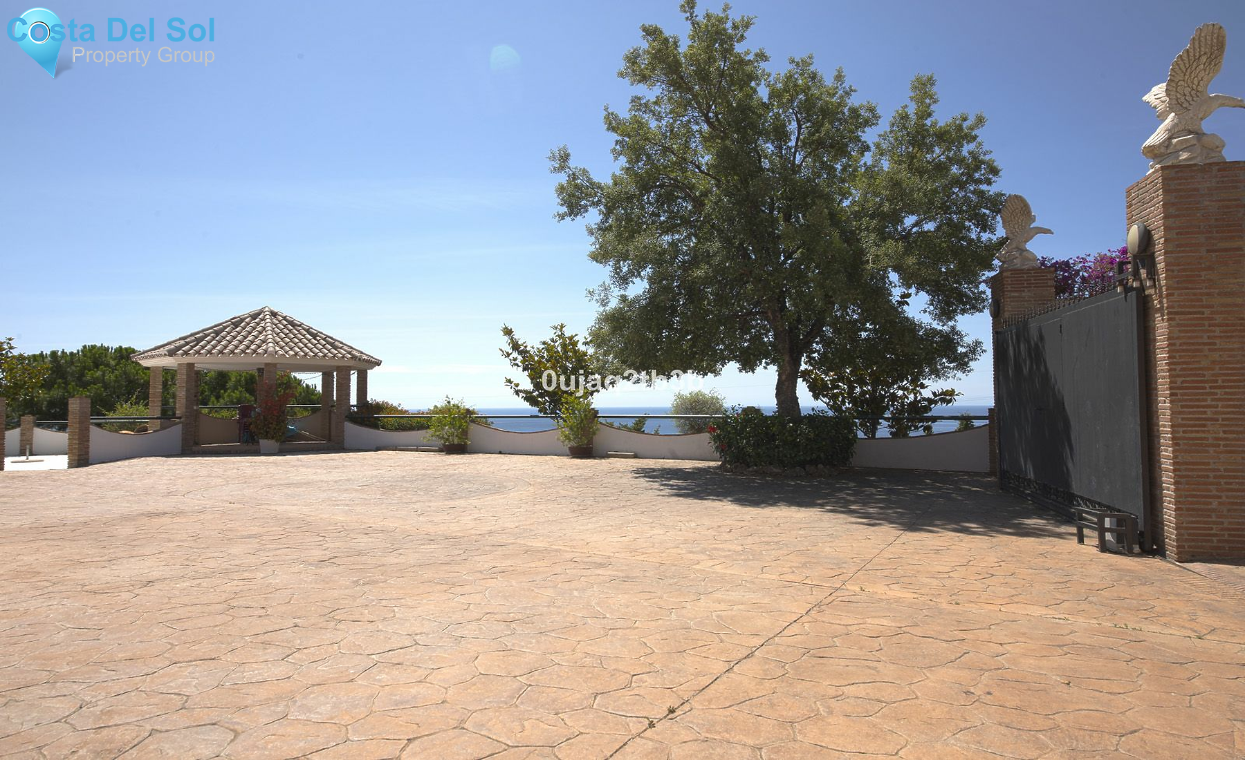 Detached Villa in Estepona-1417281