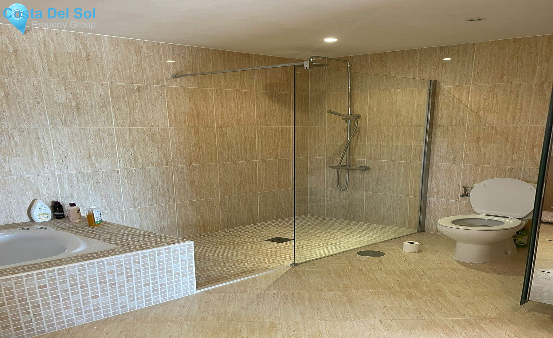 Detached Villa in Estepona-1498109