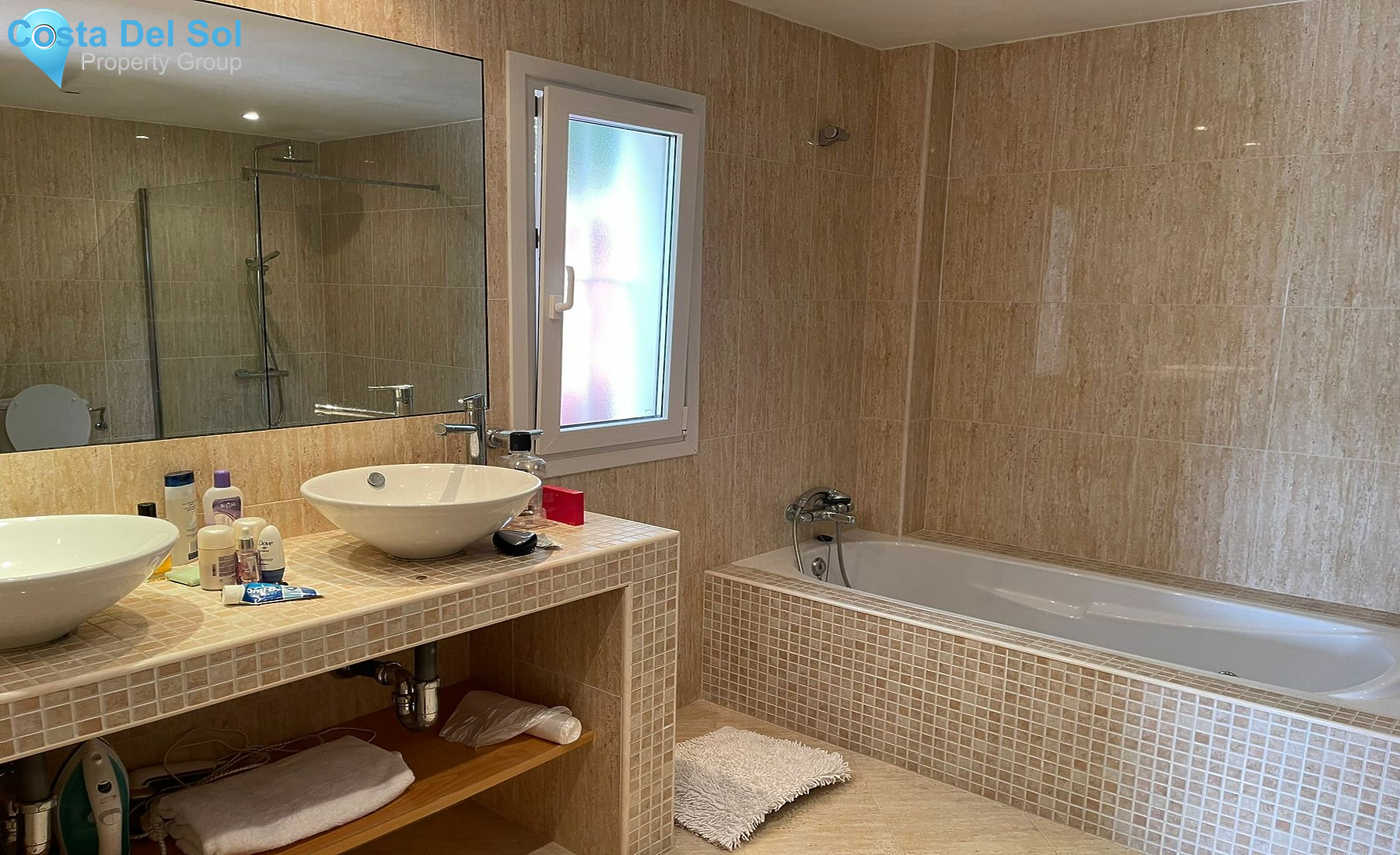 Detached Villa in Estepona-1498111