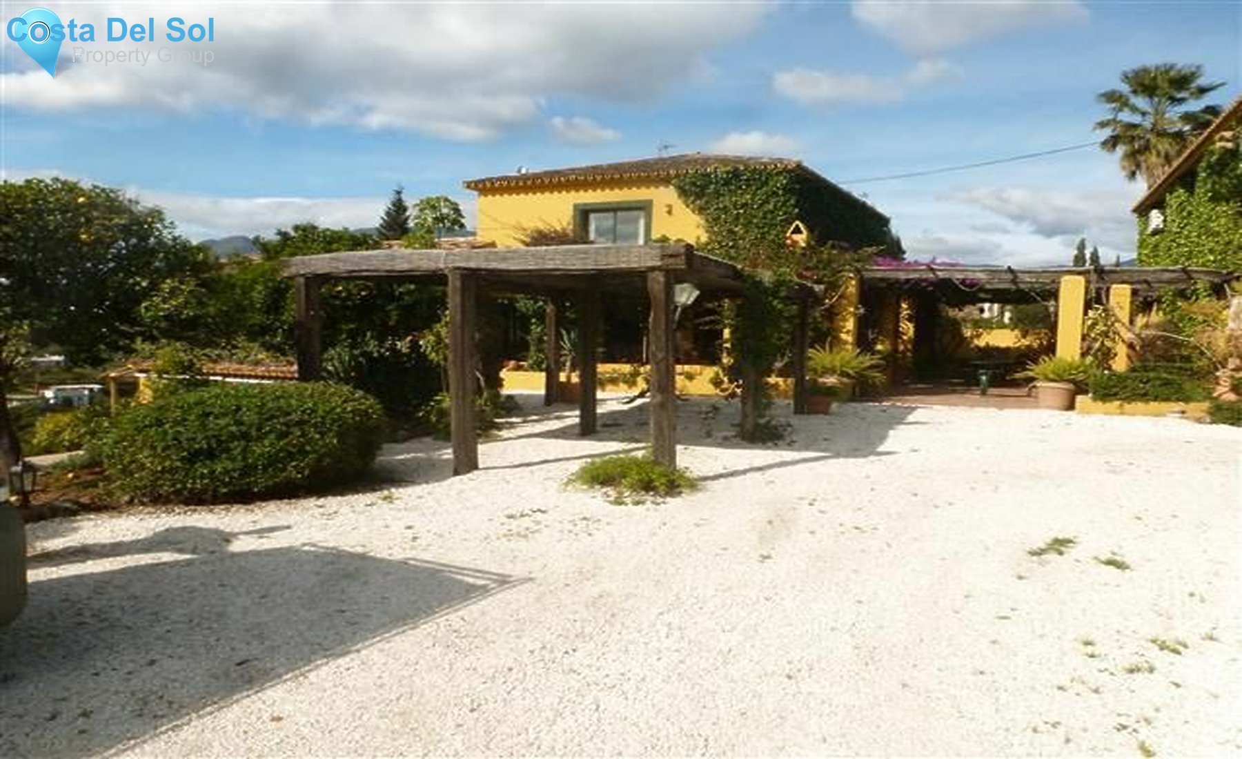 Detached Villa in Estepona