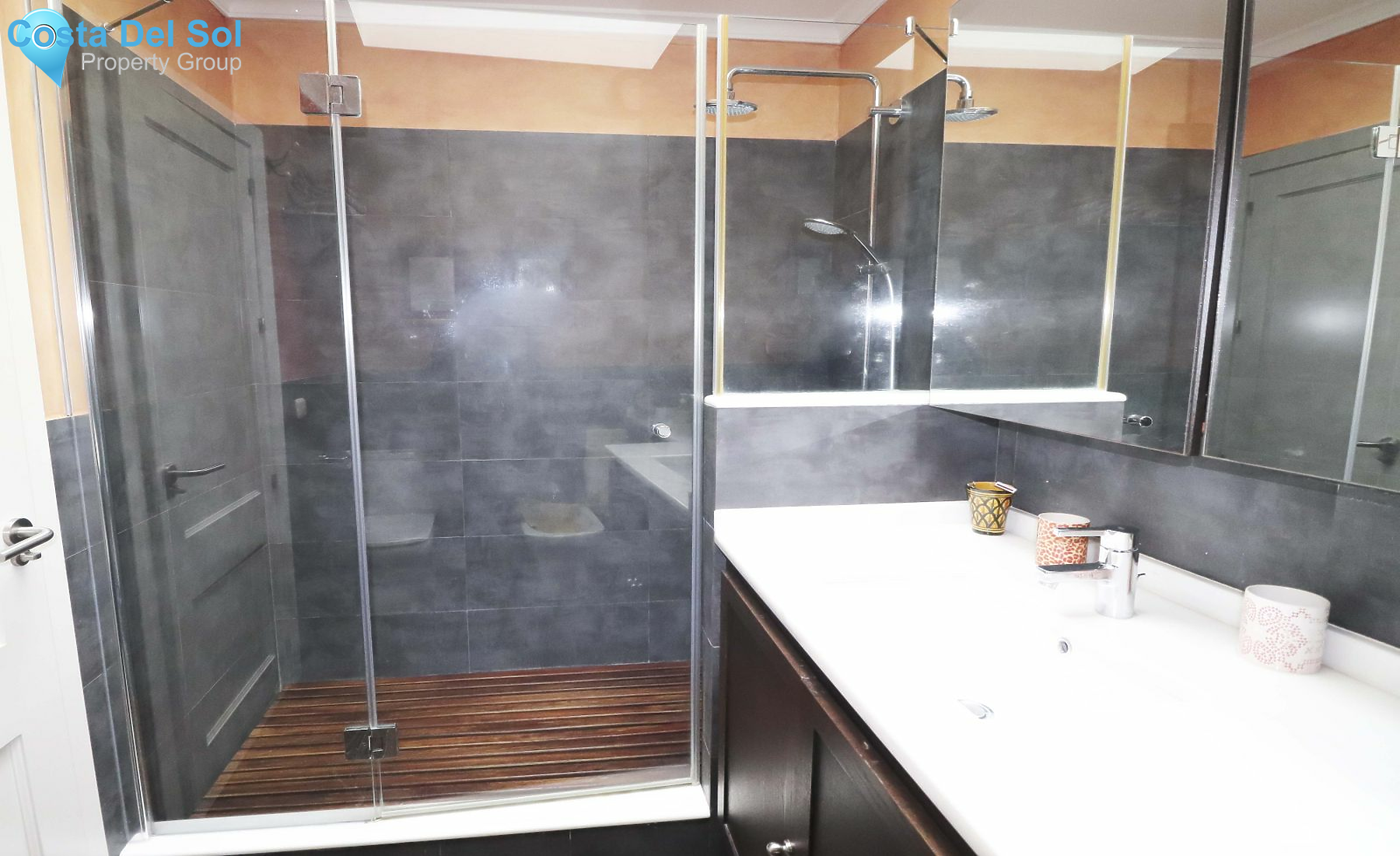 Detached Villa in Guadalmina Baja-1190939