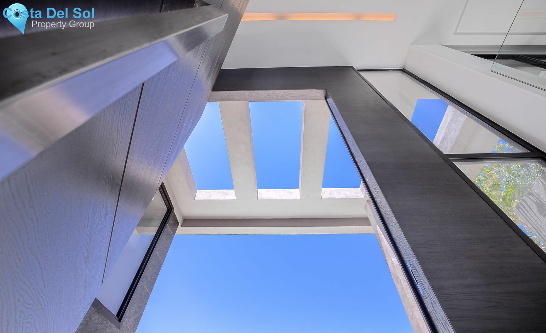 Detached Villa in Guadalmina Baja-1418736