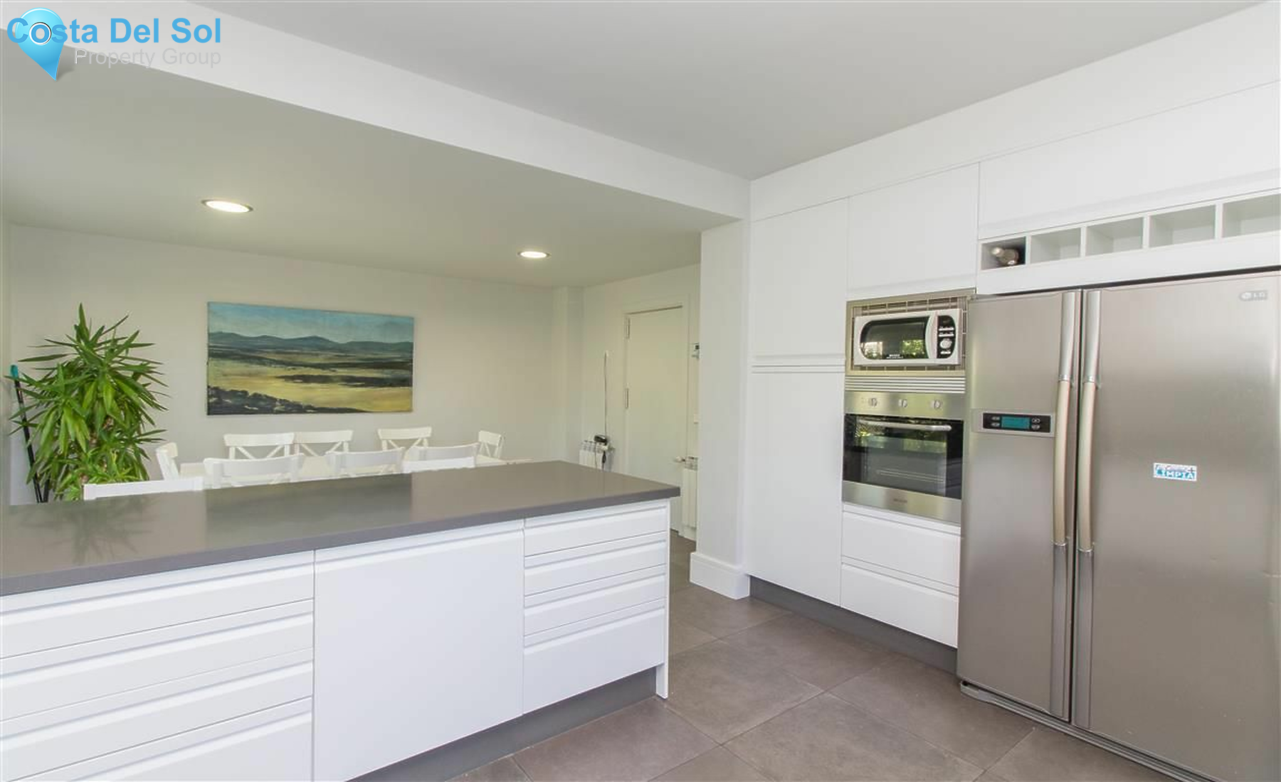 Detached Villa in Hacienda Las Chapas-1192002