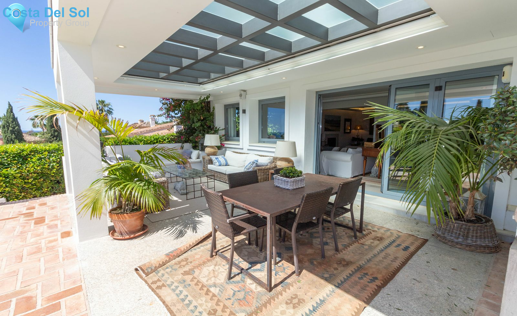 Detached Villa in Hacienda Las Chapas-1191991