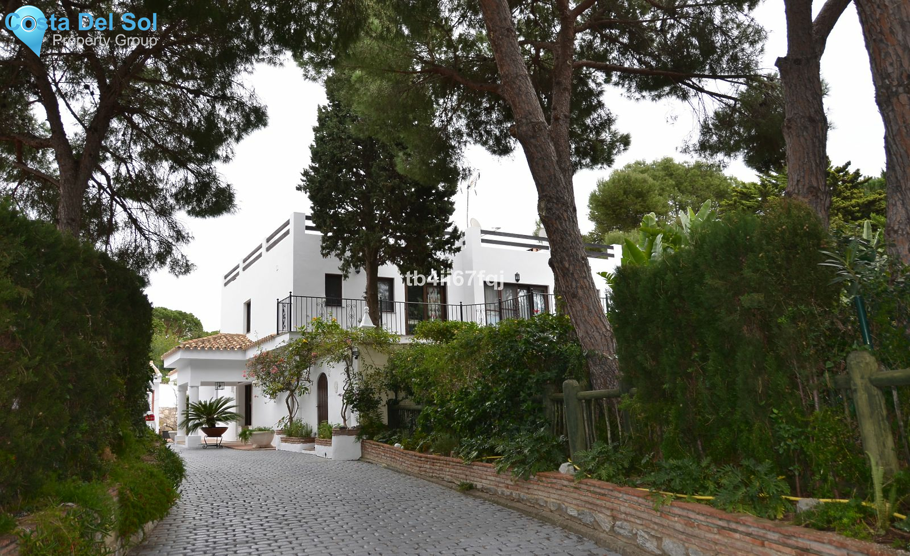 Detached Villa in Hacienda Las Chapas