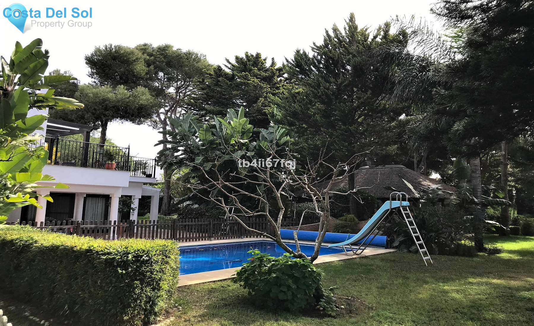 Detached Villa in Hacienda Las Chapas-1223987