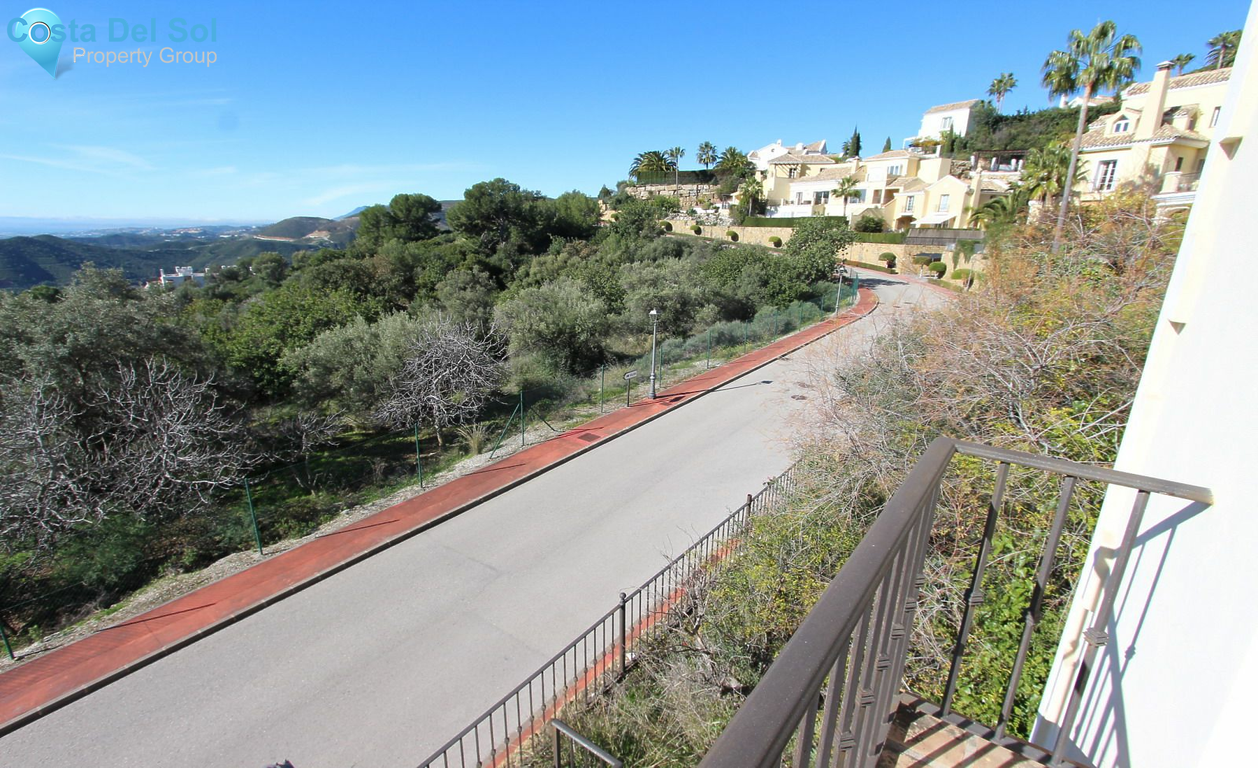 Detached Villa in Istán-1135089