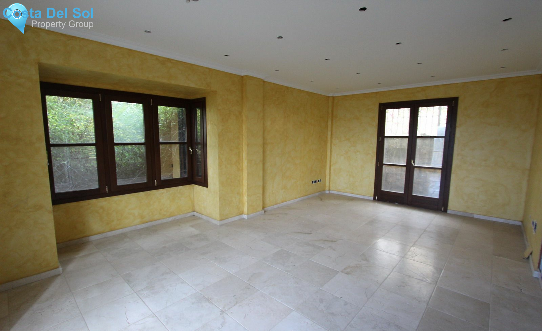 Detached Villa in Istán-1135080