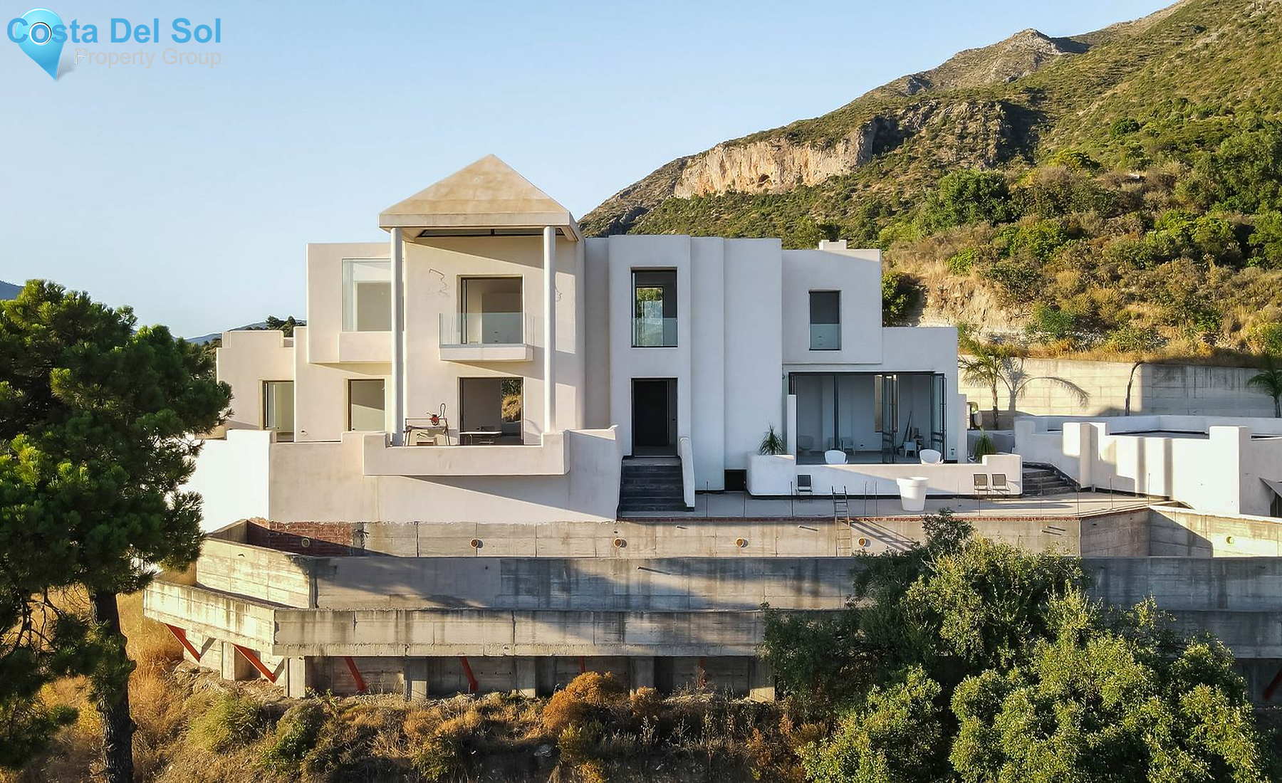 Detached Villa in Istán-1474037