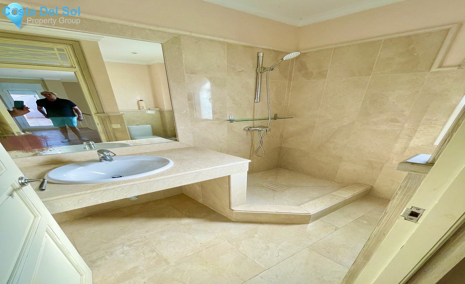 Detached Villa in La Duquesa-1147152