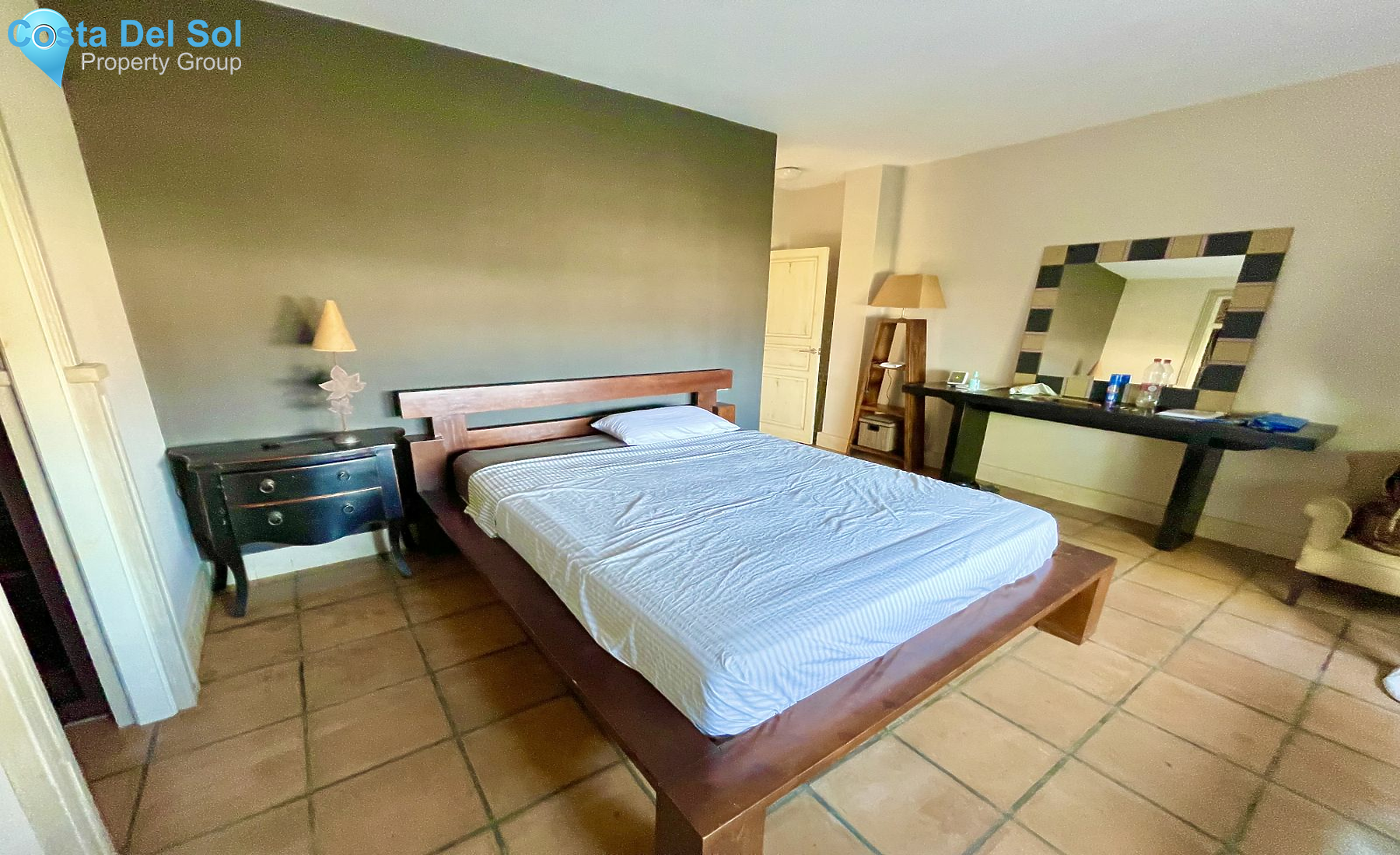 Detached Villa in La Duquesa-1147136