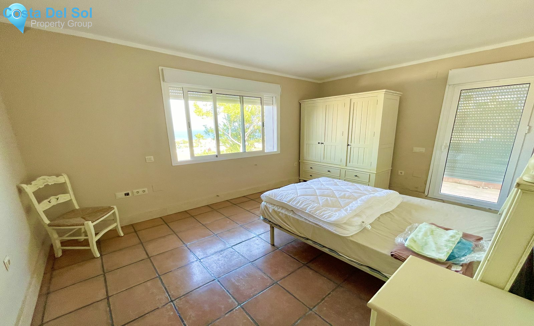 Detached Villa in La Duquesa-1147154