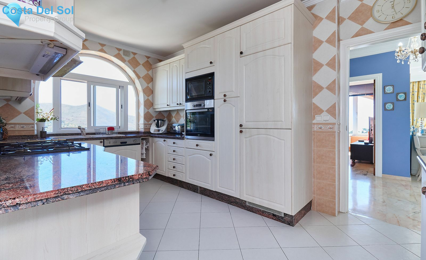 Detached Villa in La Mairena-1395958