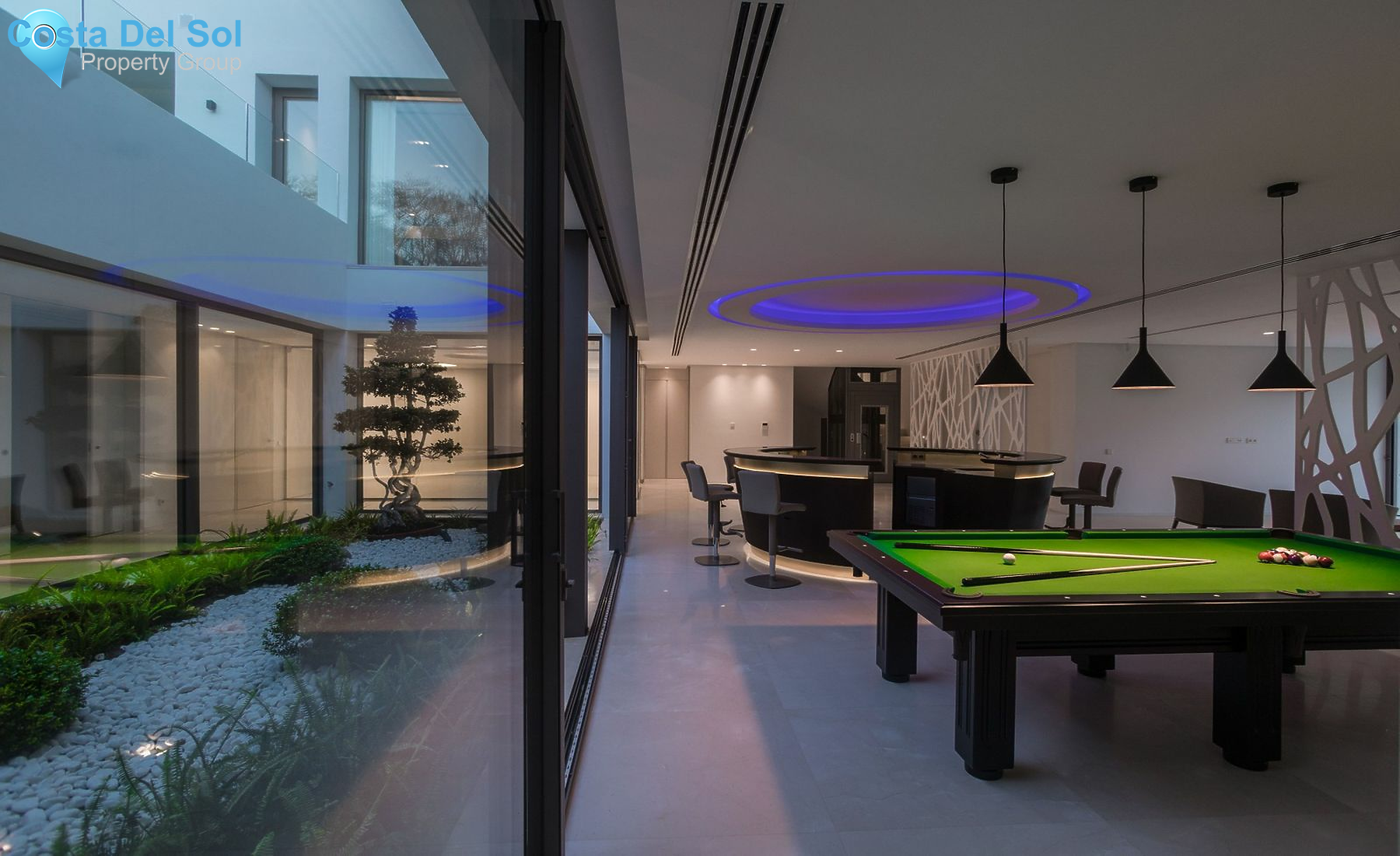 Detached Villa in La Quinta-1417426