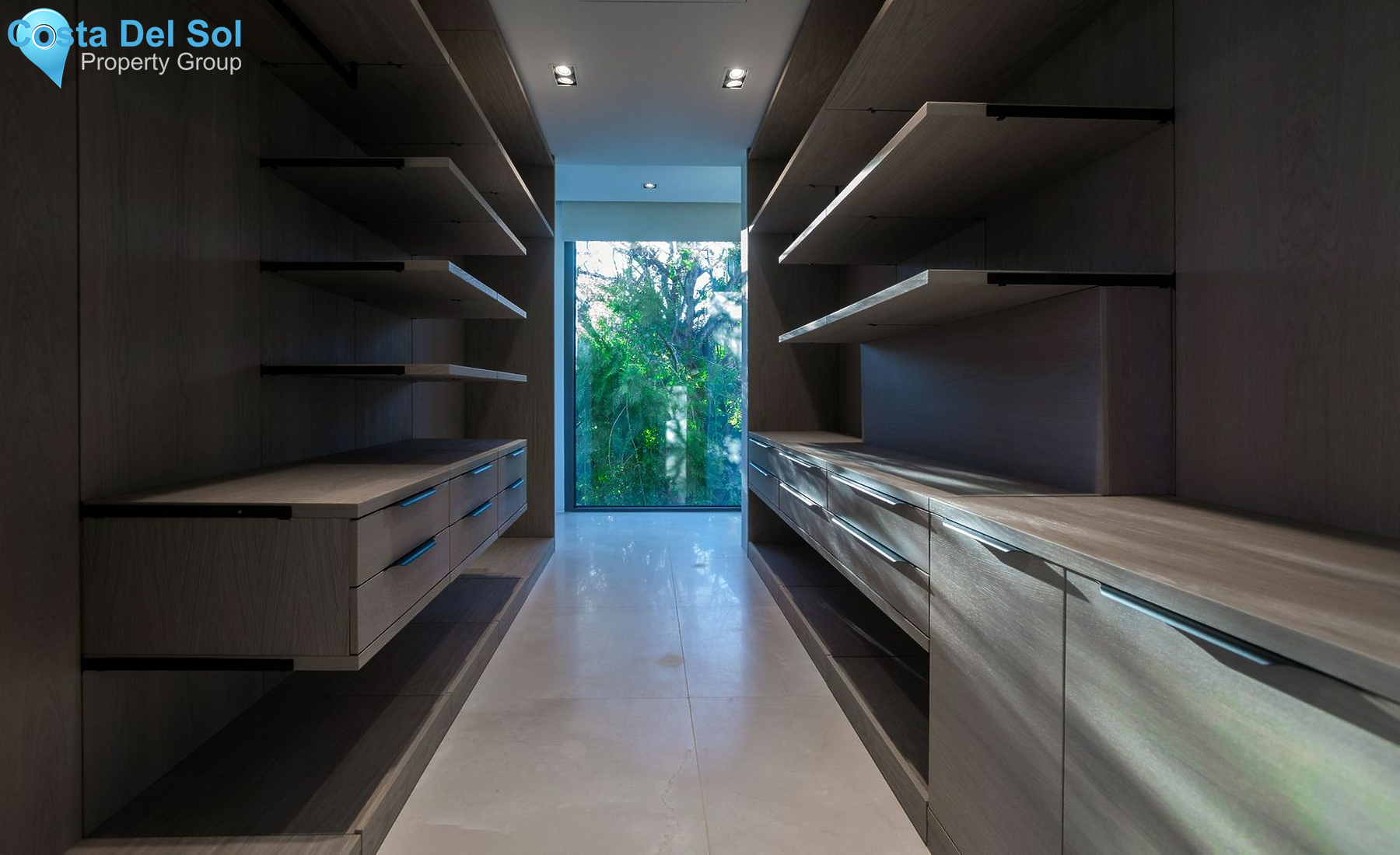 Detached Villa in La Quinta-1417420