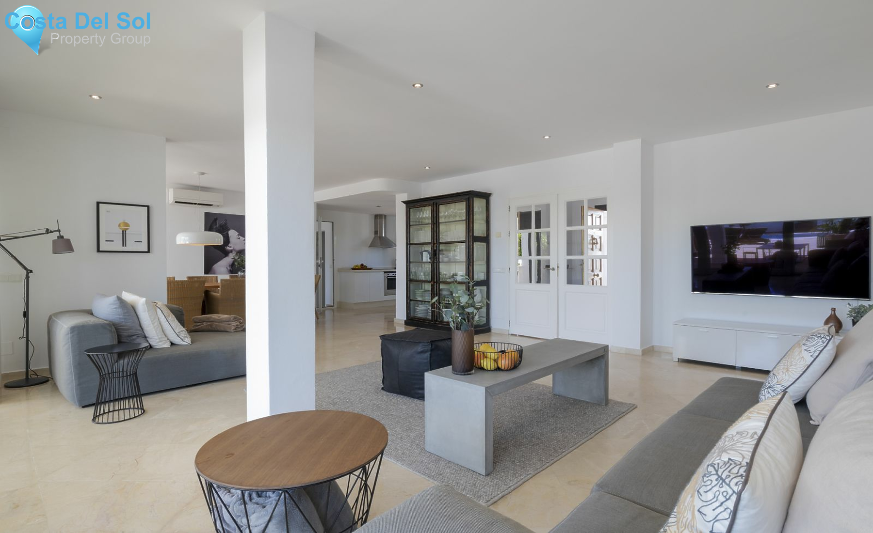 Detached Villa in Las Chapas-1181976