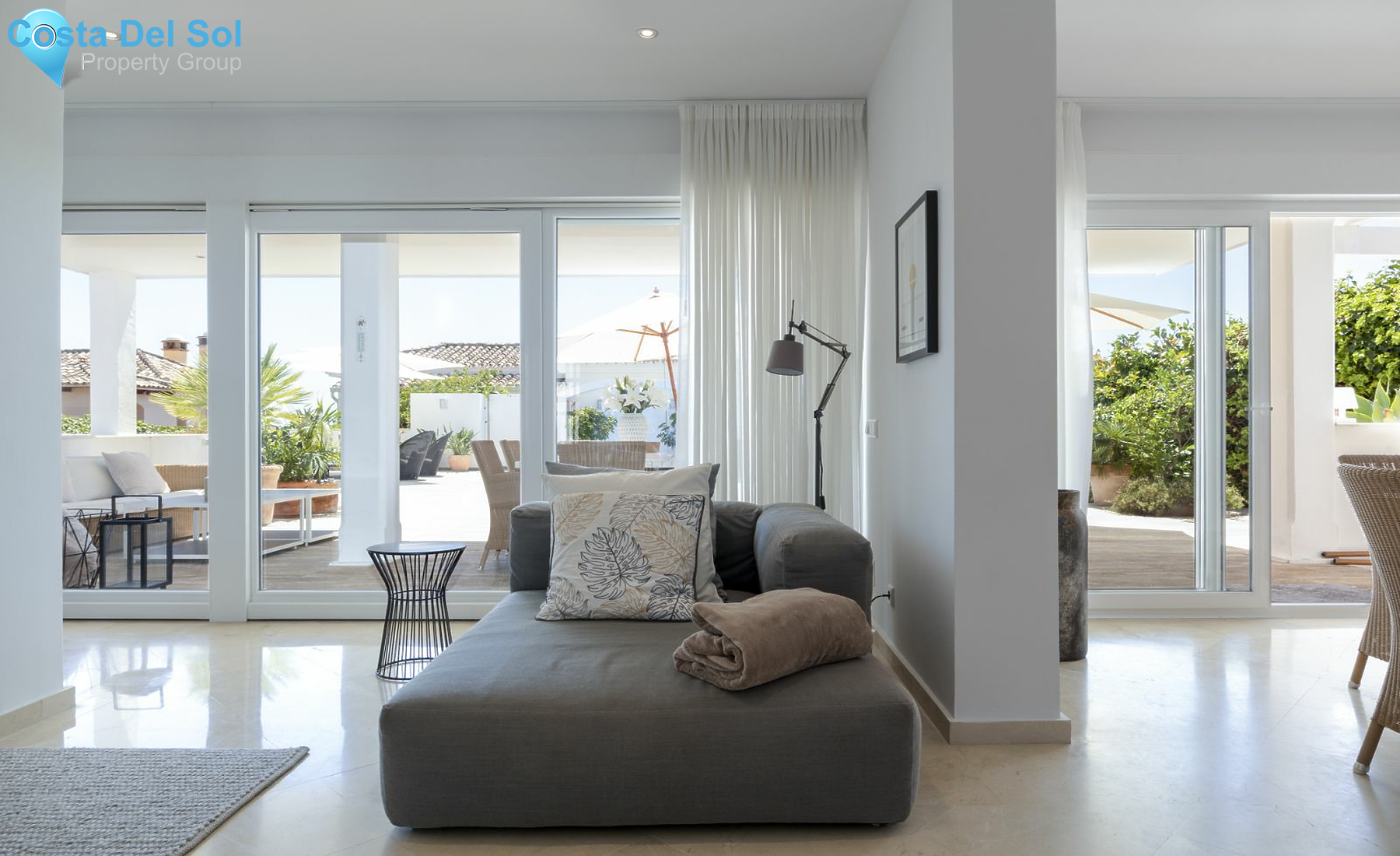 Detached Villa in Las Chapas-1181974