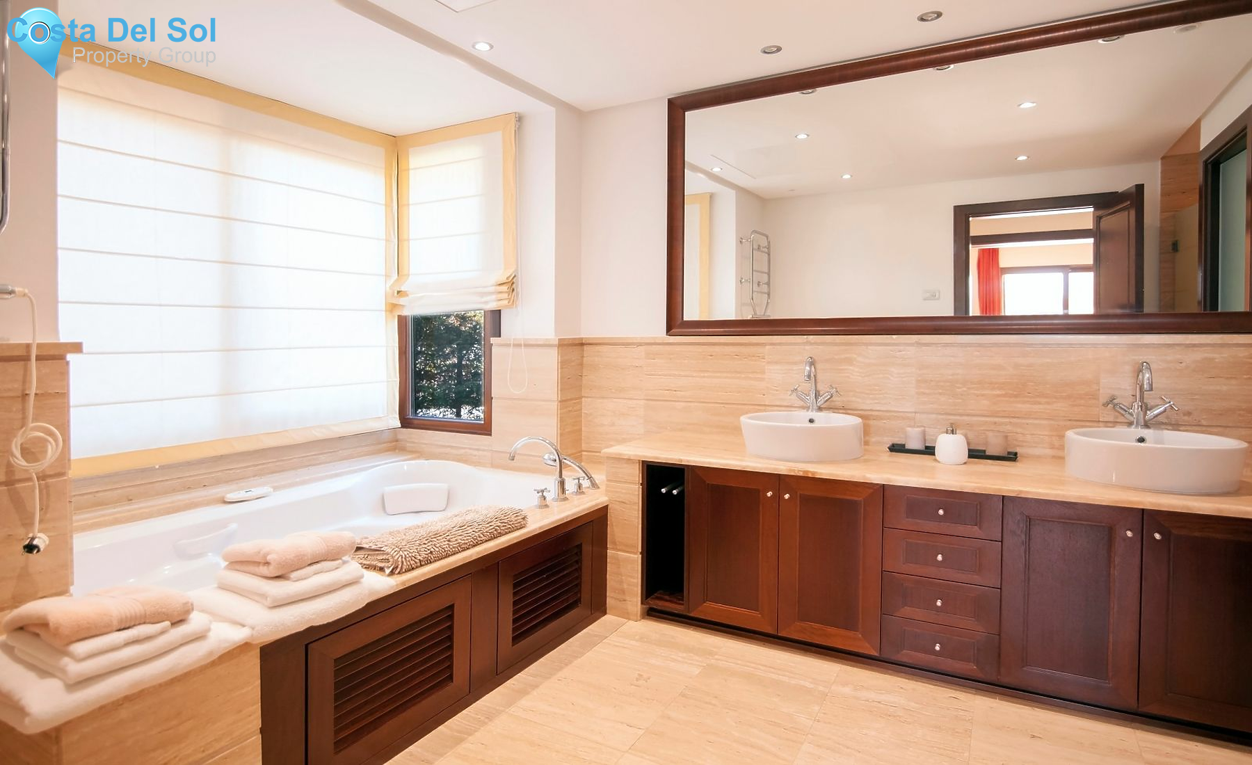 Detached Villa in Las Chapas-1231387