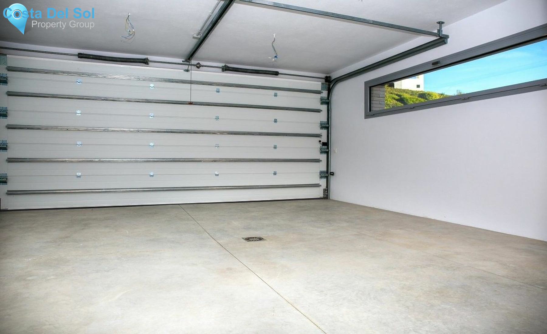 Detached Villa in Los Arqueros-1212009