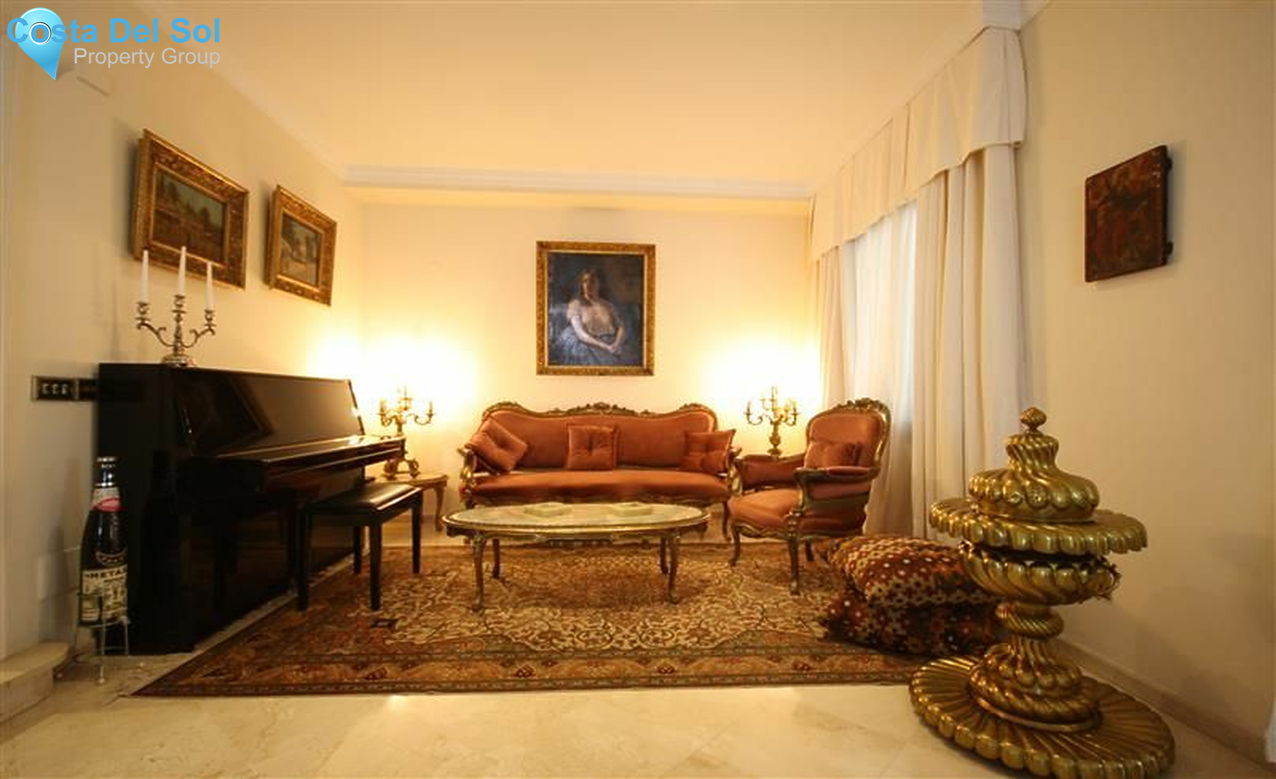 Detached Villa in Los Monteros-1172979