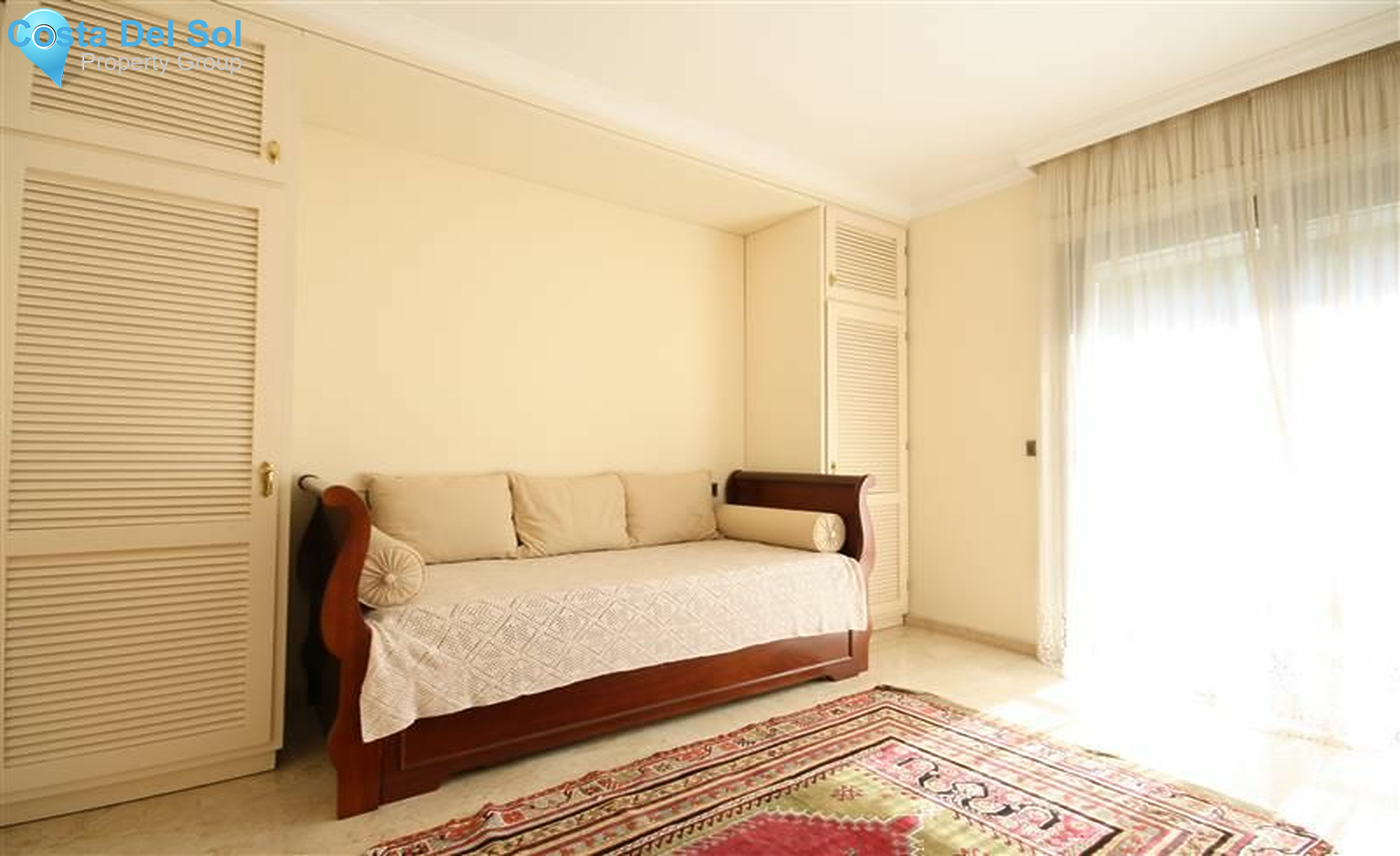 Detached Villa in Los Monteros-1172984