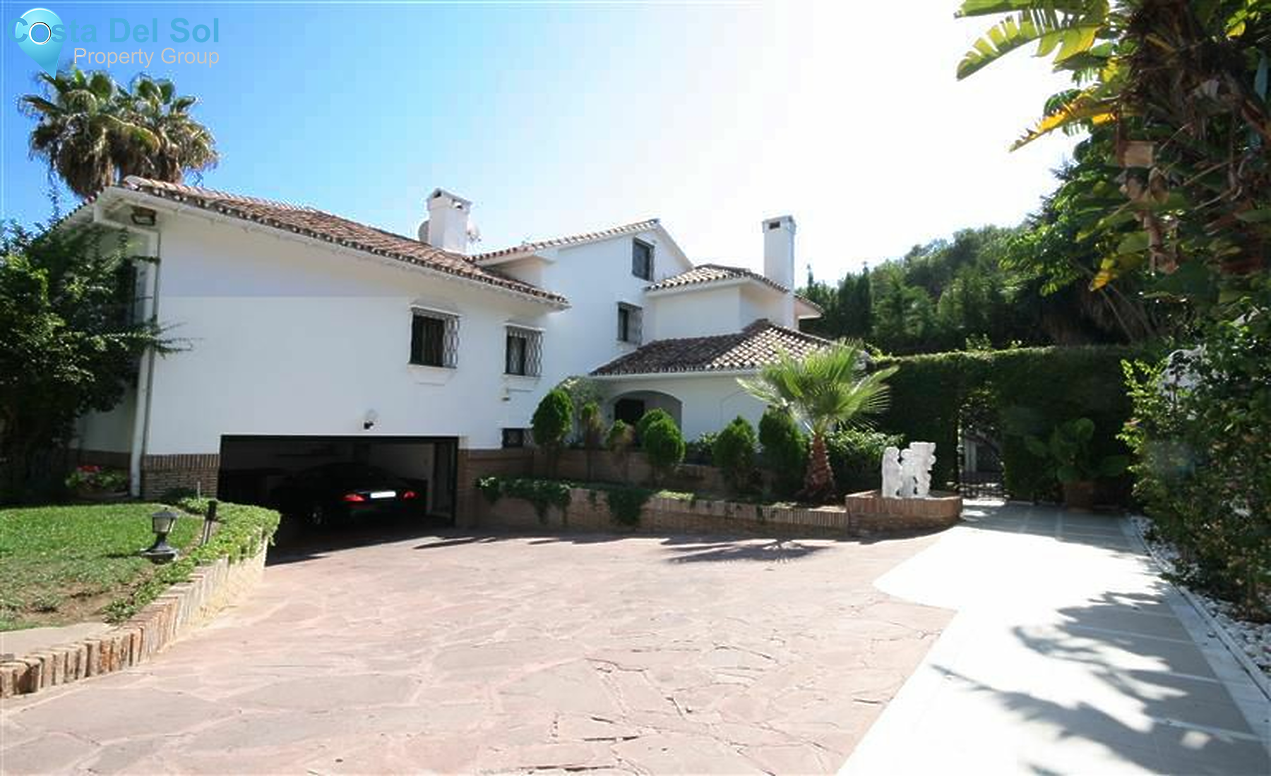 Detached Villa in Los Monteros-1172972