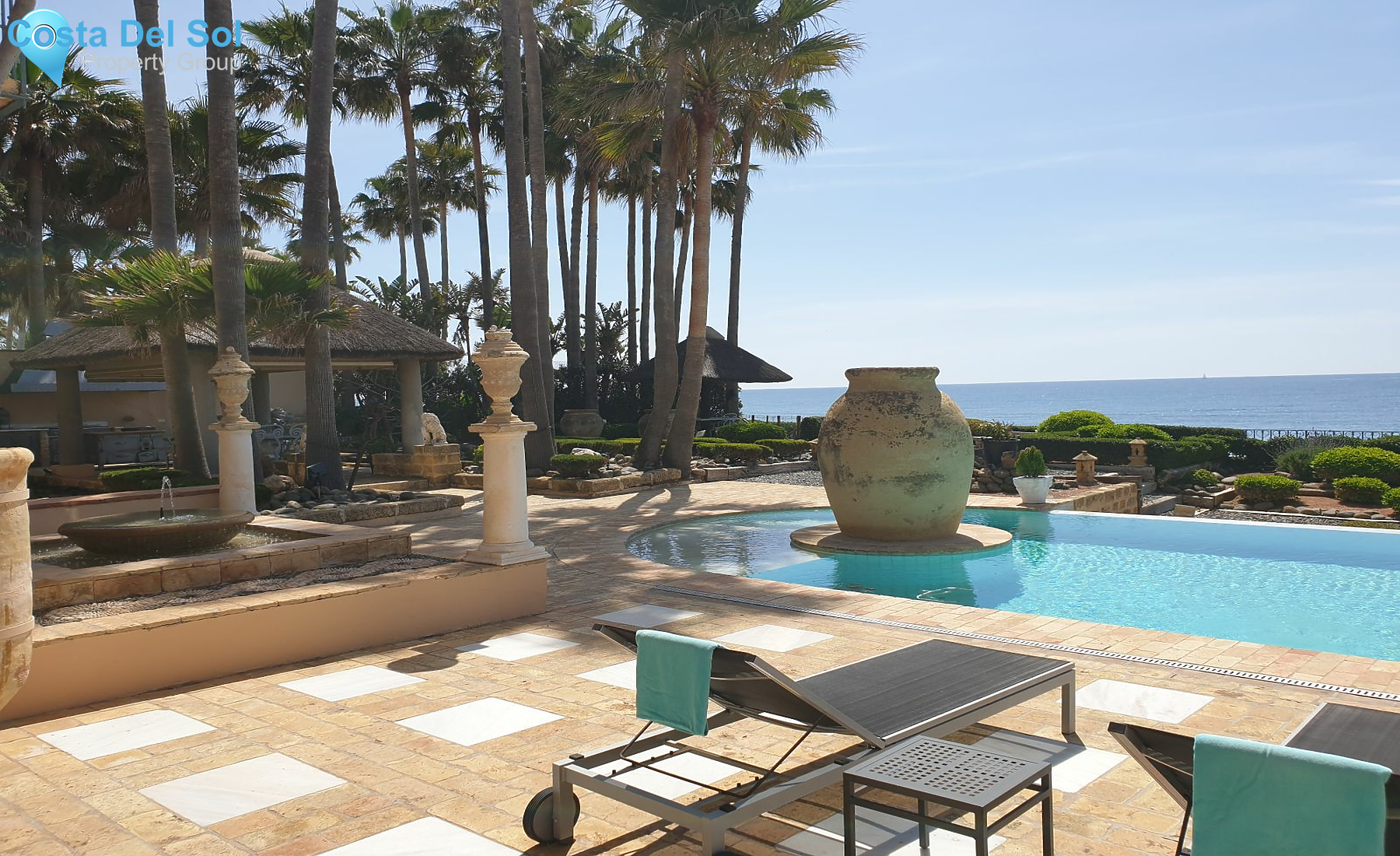 Detached Villa in Los Monteros-1429765
