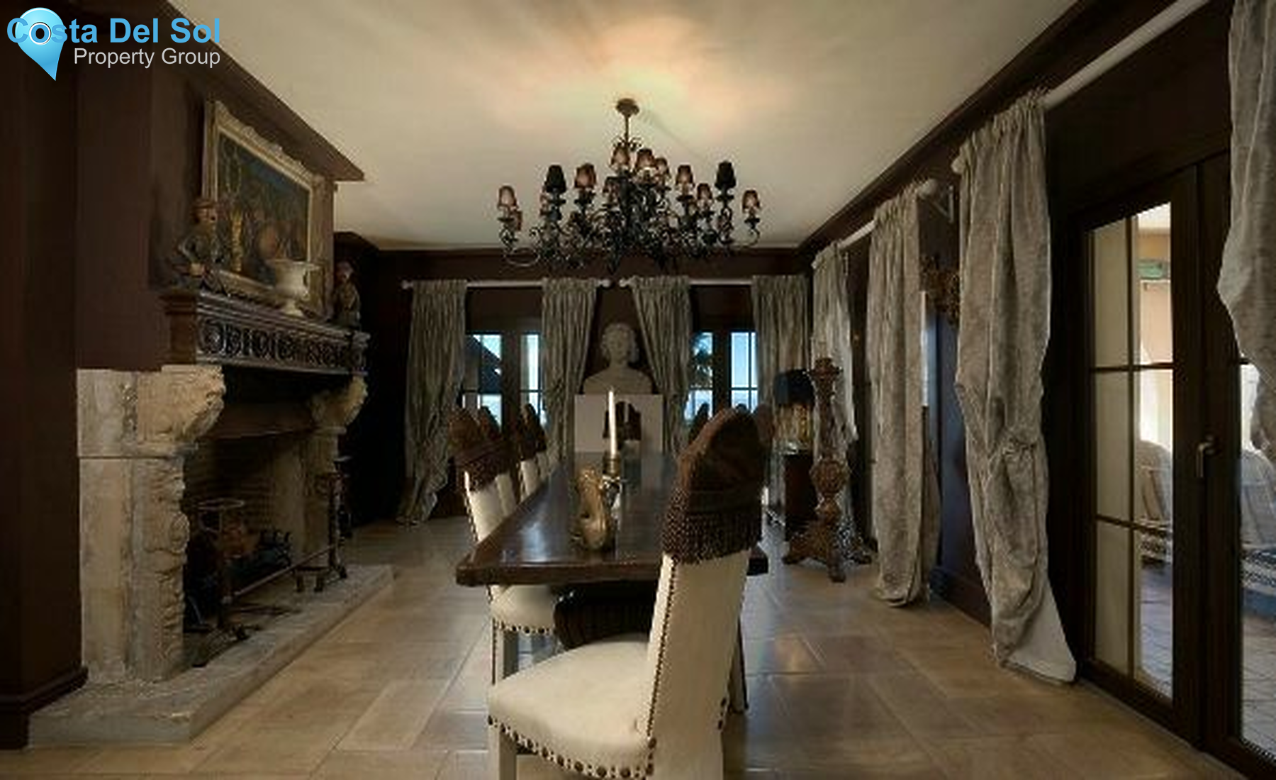 Detached Villa in Los Monteros-1429753