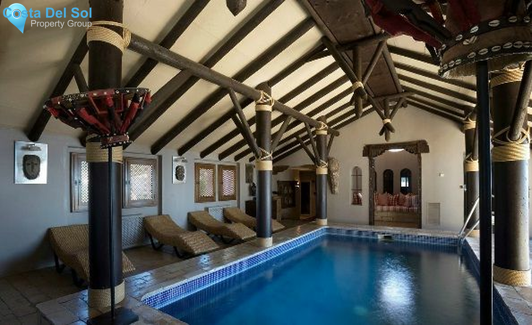 Detached Villa in Los Monteros-1429755