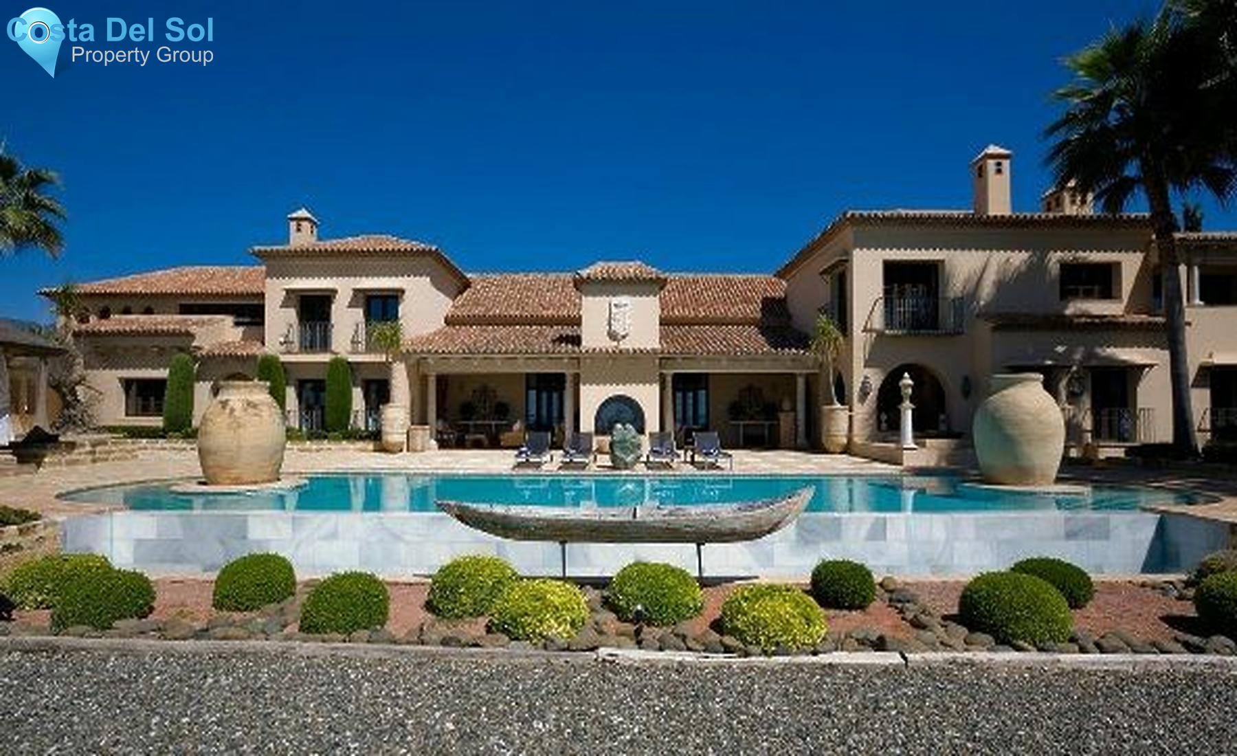 Detached Villa in Los Monteros-1429756