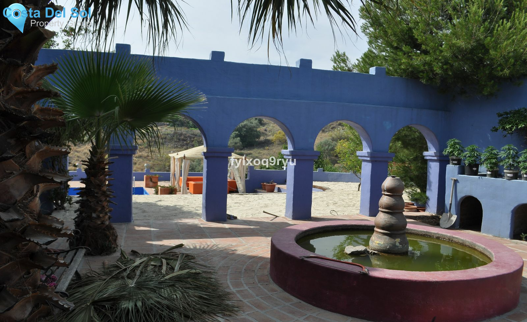 Detached Villa in Los Romanes