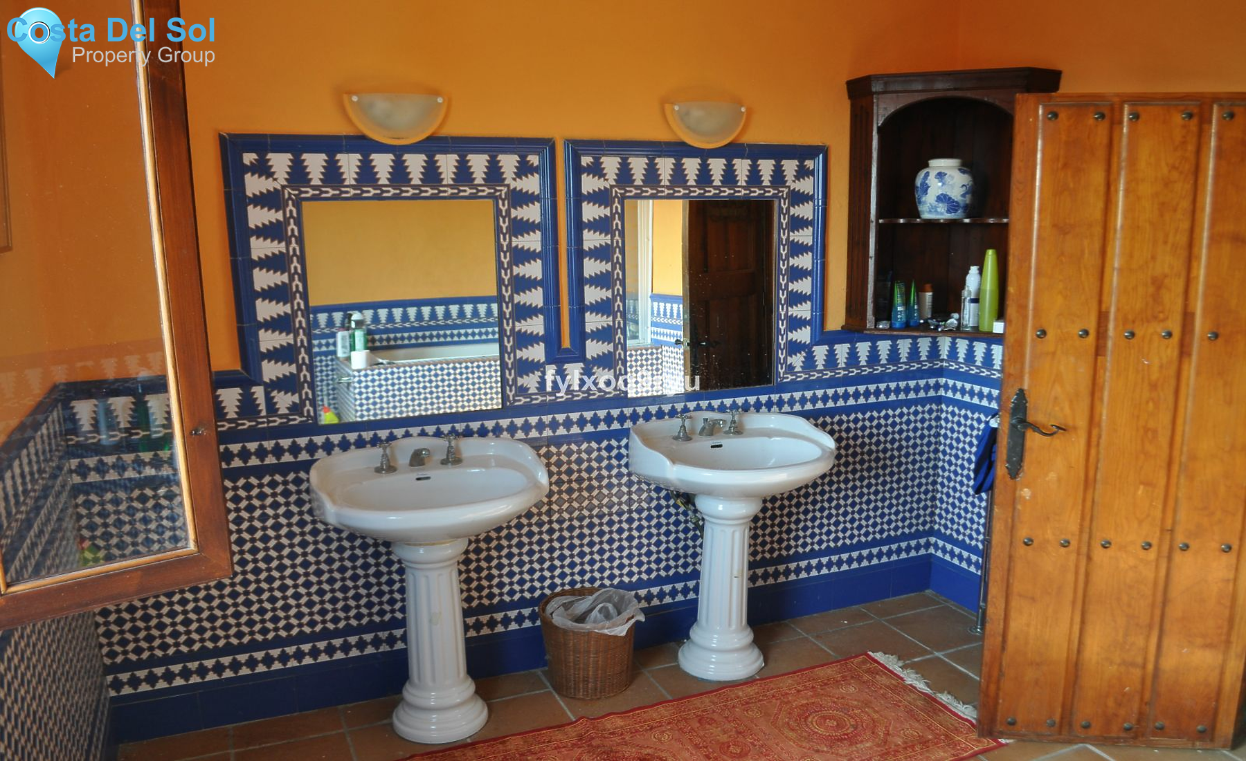 Detached Villa in Los Romanes-1193377