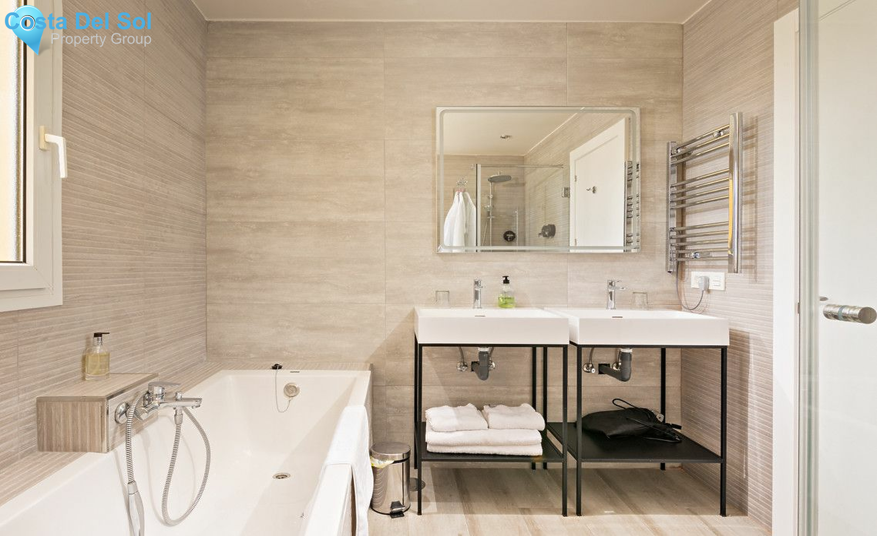 Detached Villa in La Duquesa-1150781