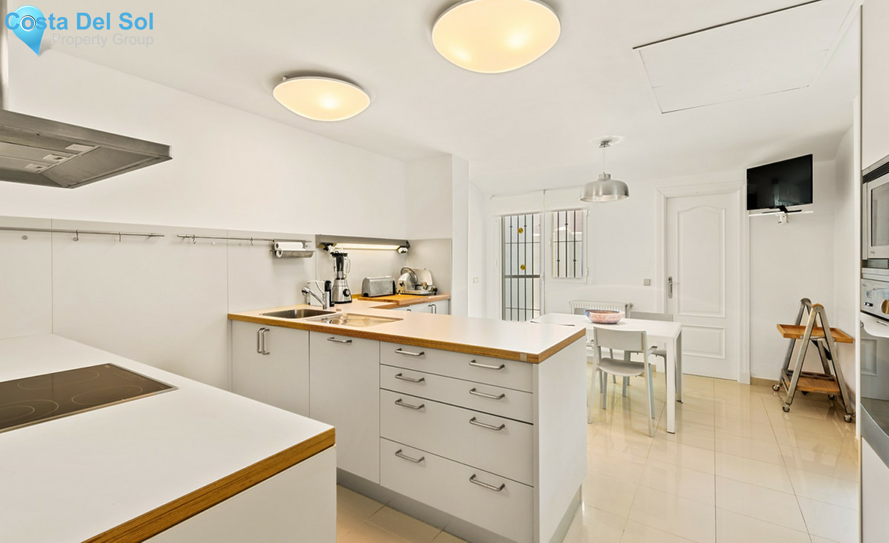 Detached Villa in Marbella-722233