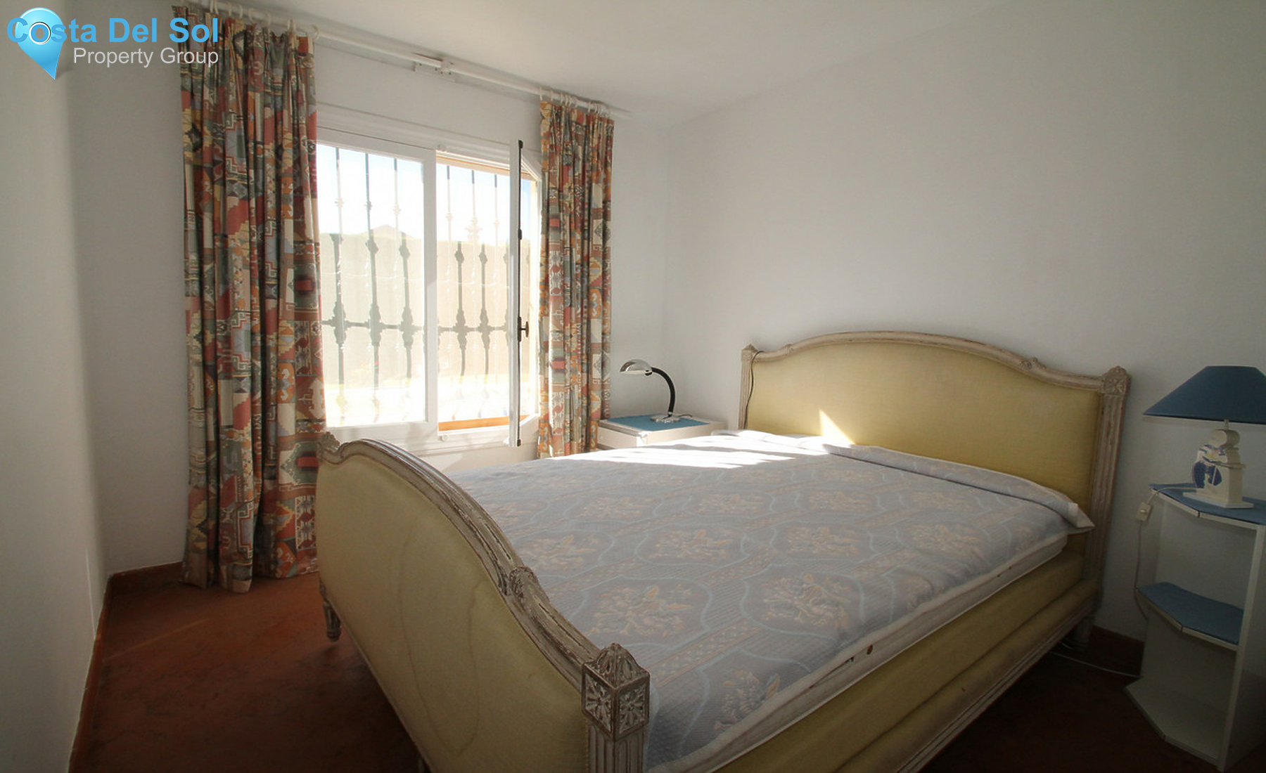 Detached Villa in Marbella-703728