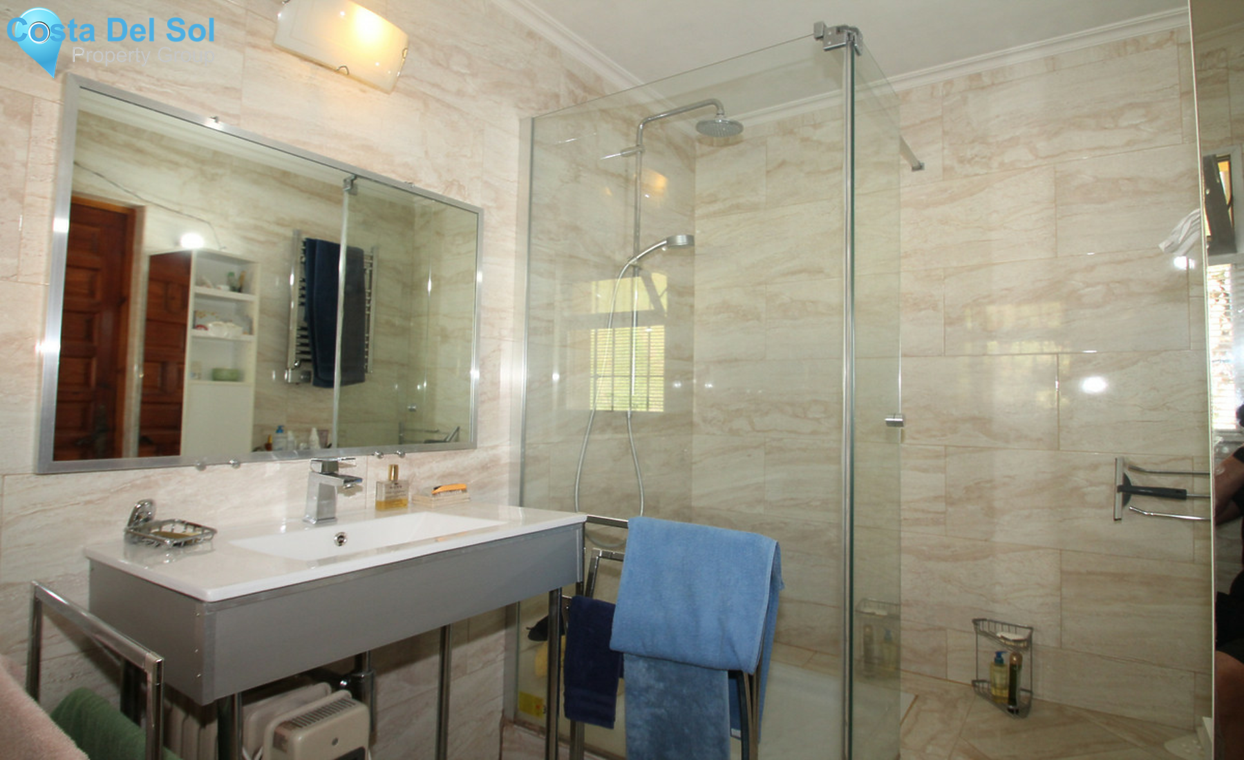 Detached Villa in Marbella-703732