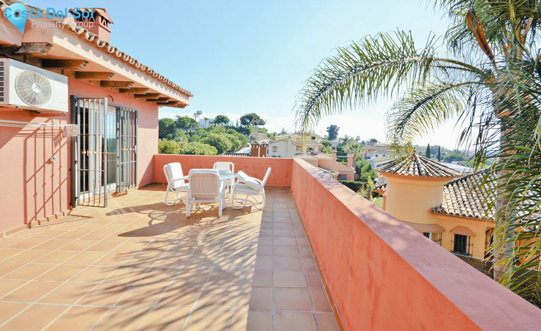 Detached Villa in Marbella-1140425