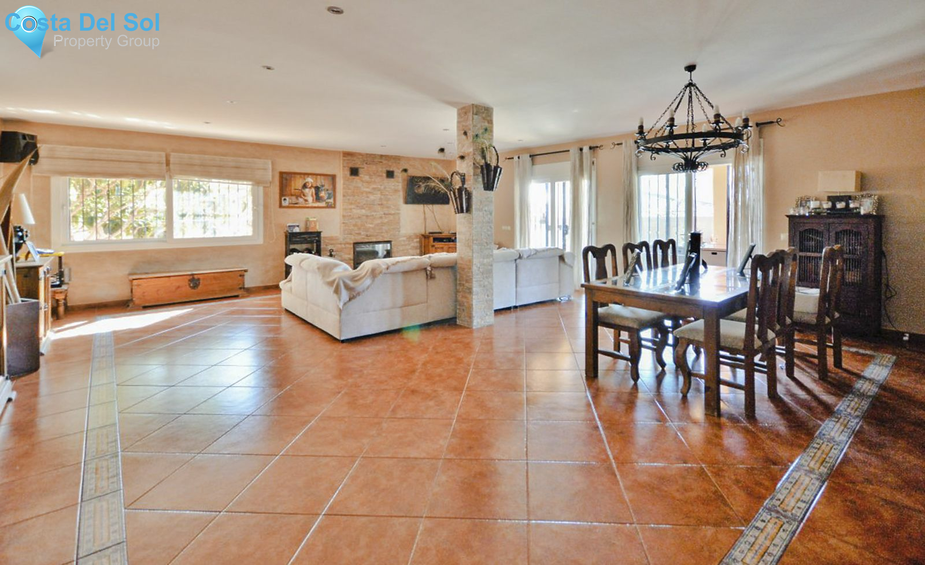 Detached Villa in Marbella-1140412