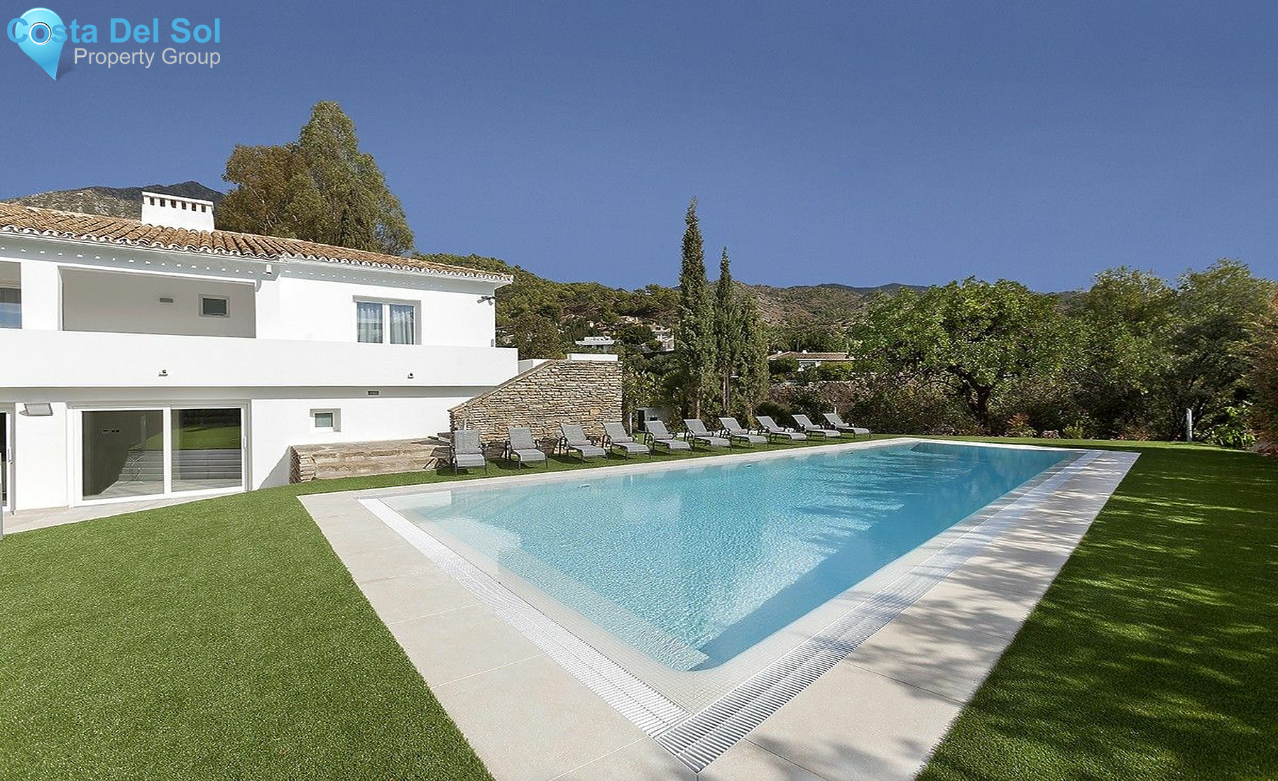 Detached Villa in Marbella-1145351