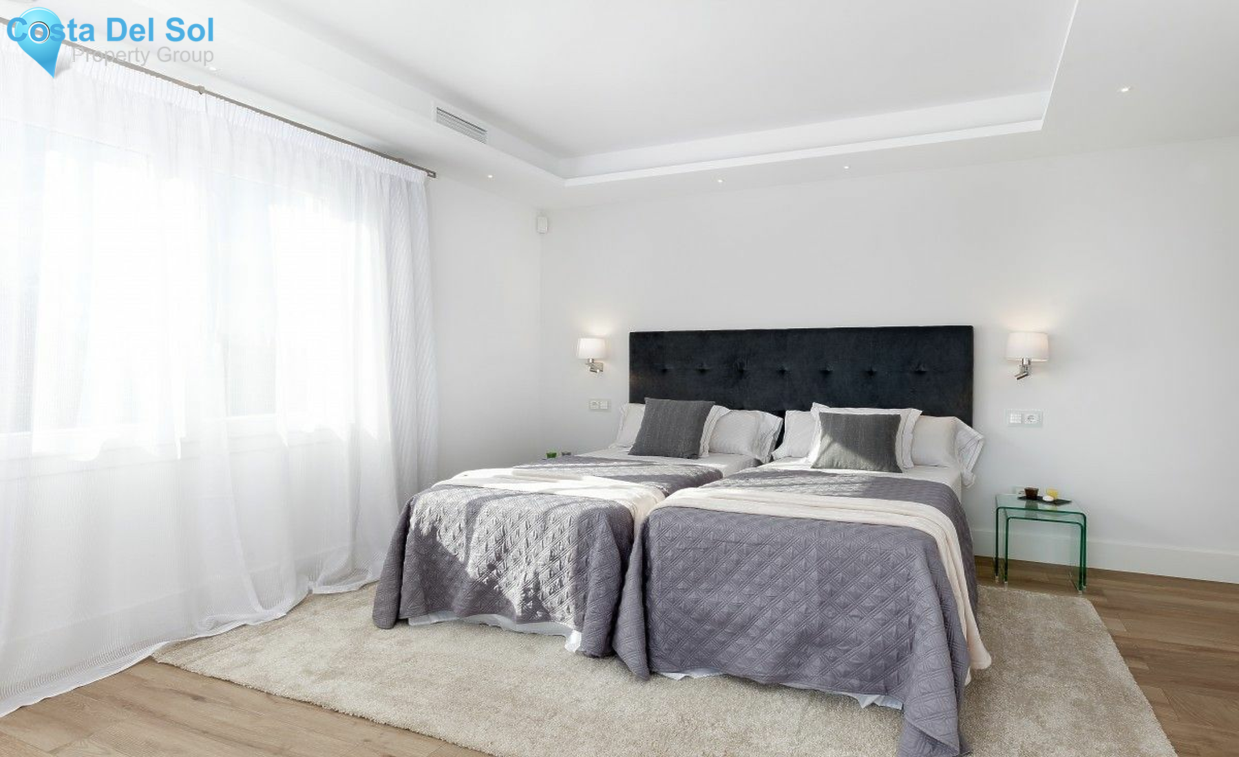 Detached Villa in Marbella-1145364