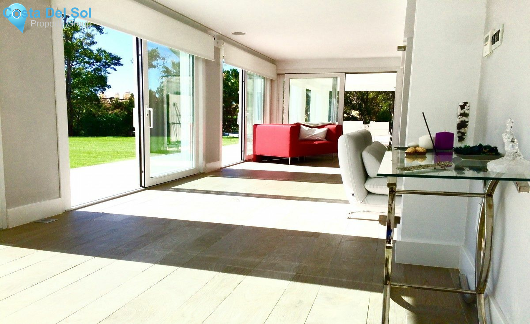 Detached Villa in Marbella-1145370