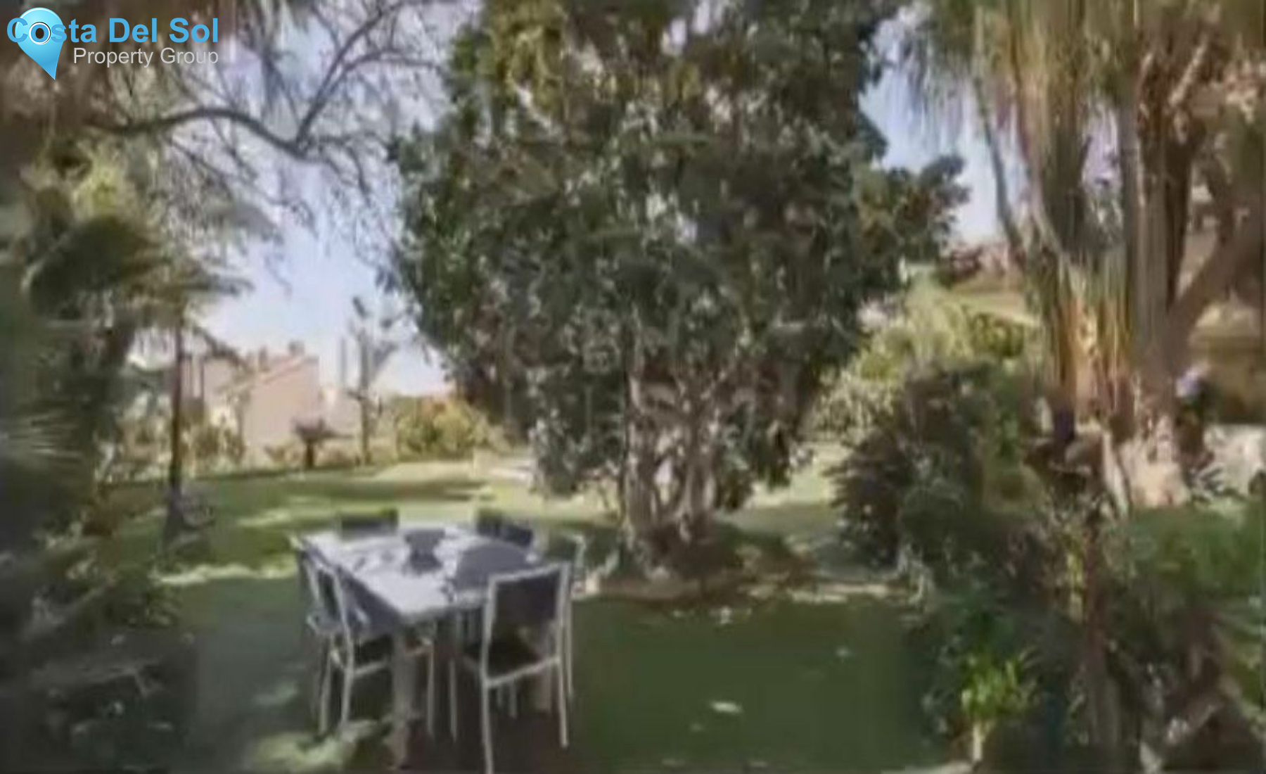 Detached Villa in Marbella-1163148
