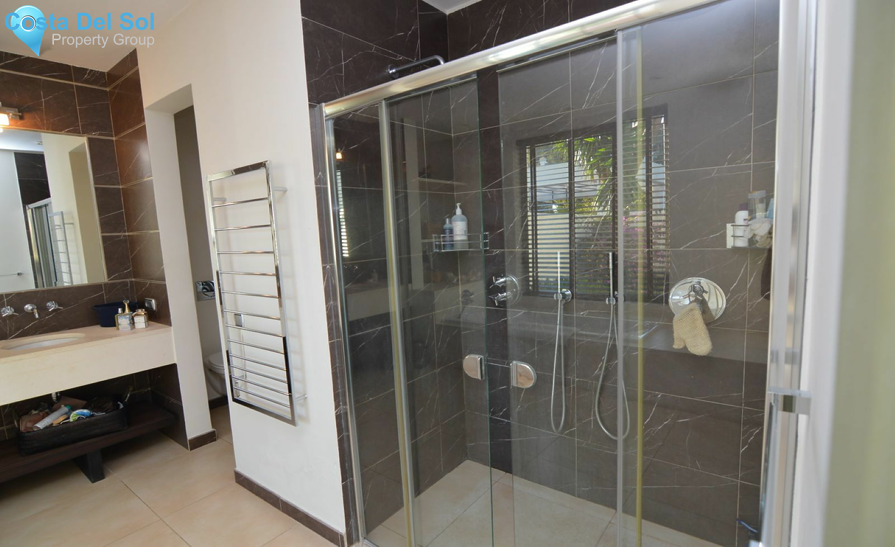 Detached Villa in Marbella-1205726