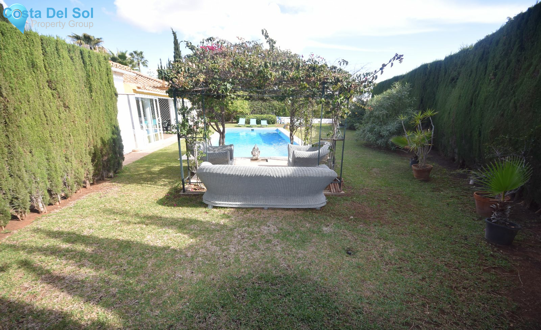 Detached Villa in Marbella-1441414