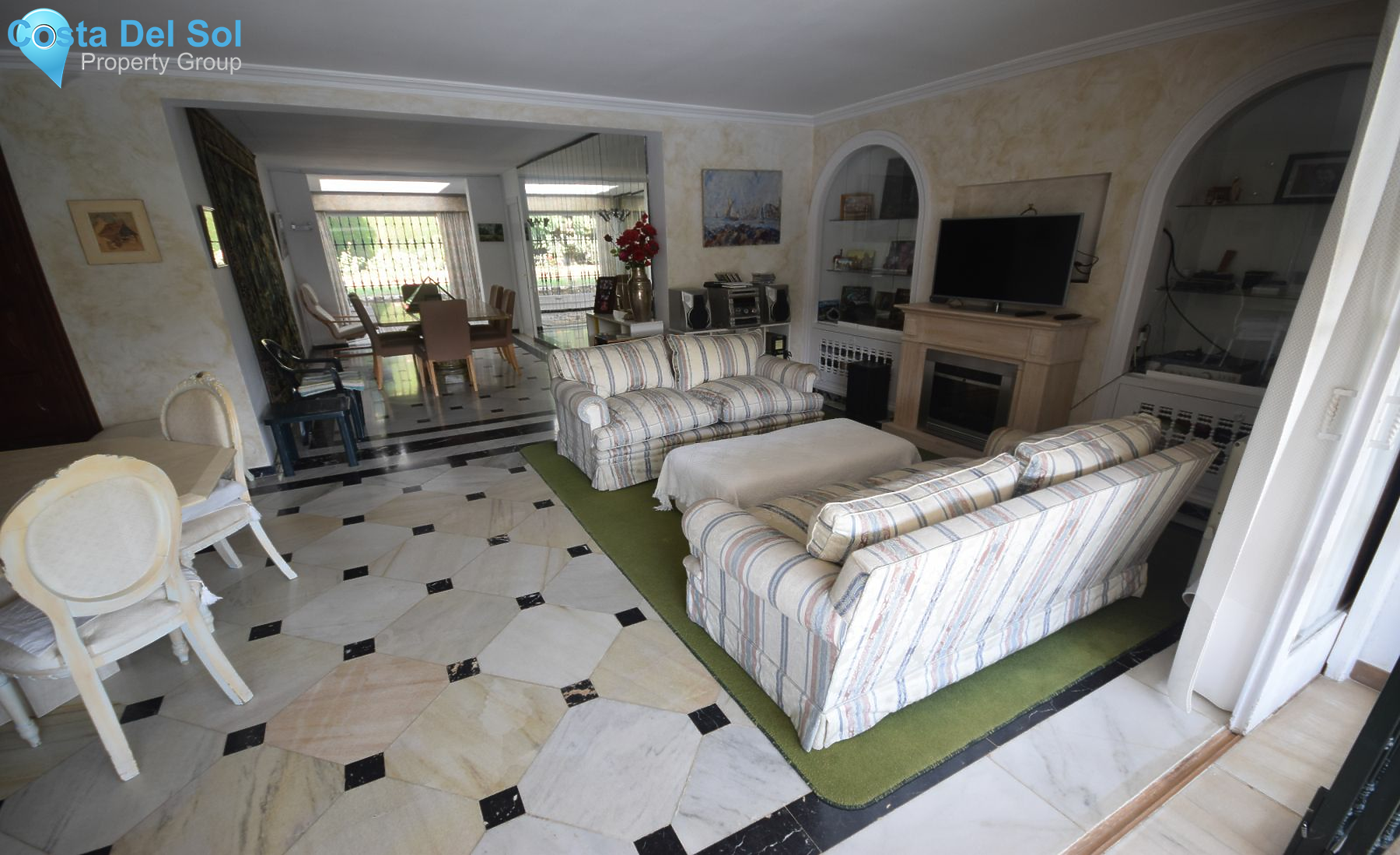 Detached Villa in Marbella-1441400