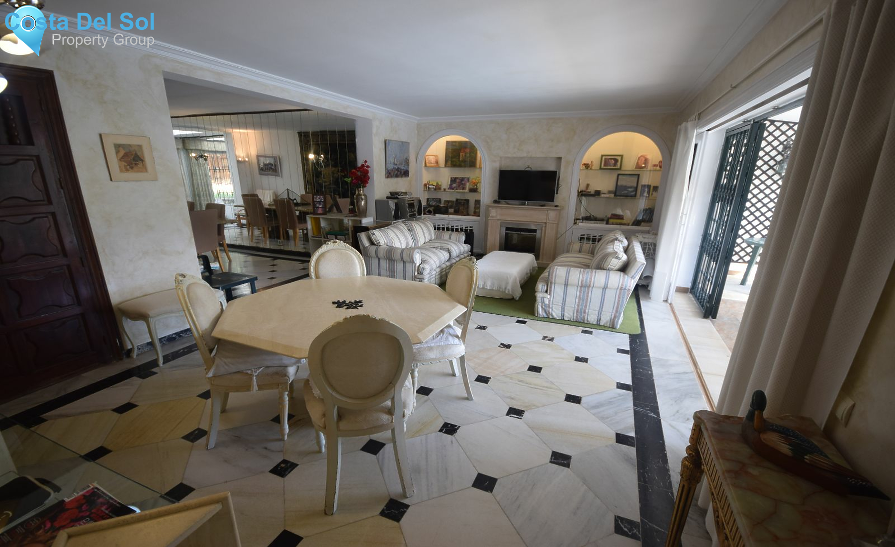 Detached Villa in Marbella-1441401