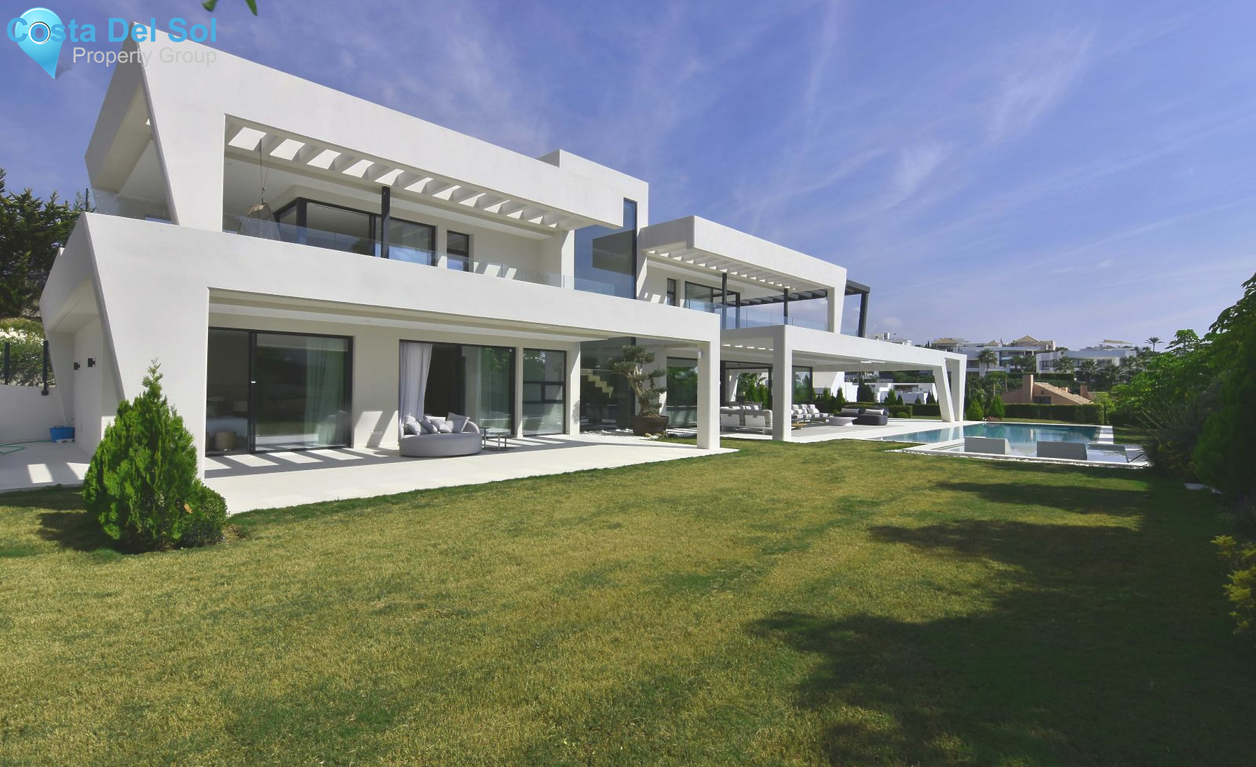 Detached Villa in Marbella-1490880