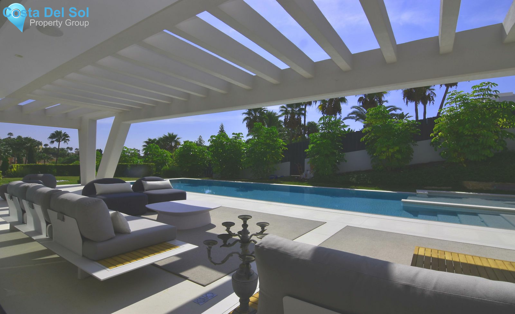 Detached Villa in Marbella-1490885