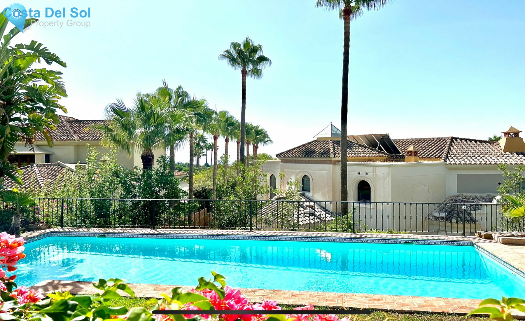 Detached Villa in Marbella-1515422