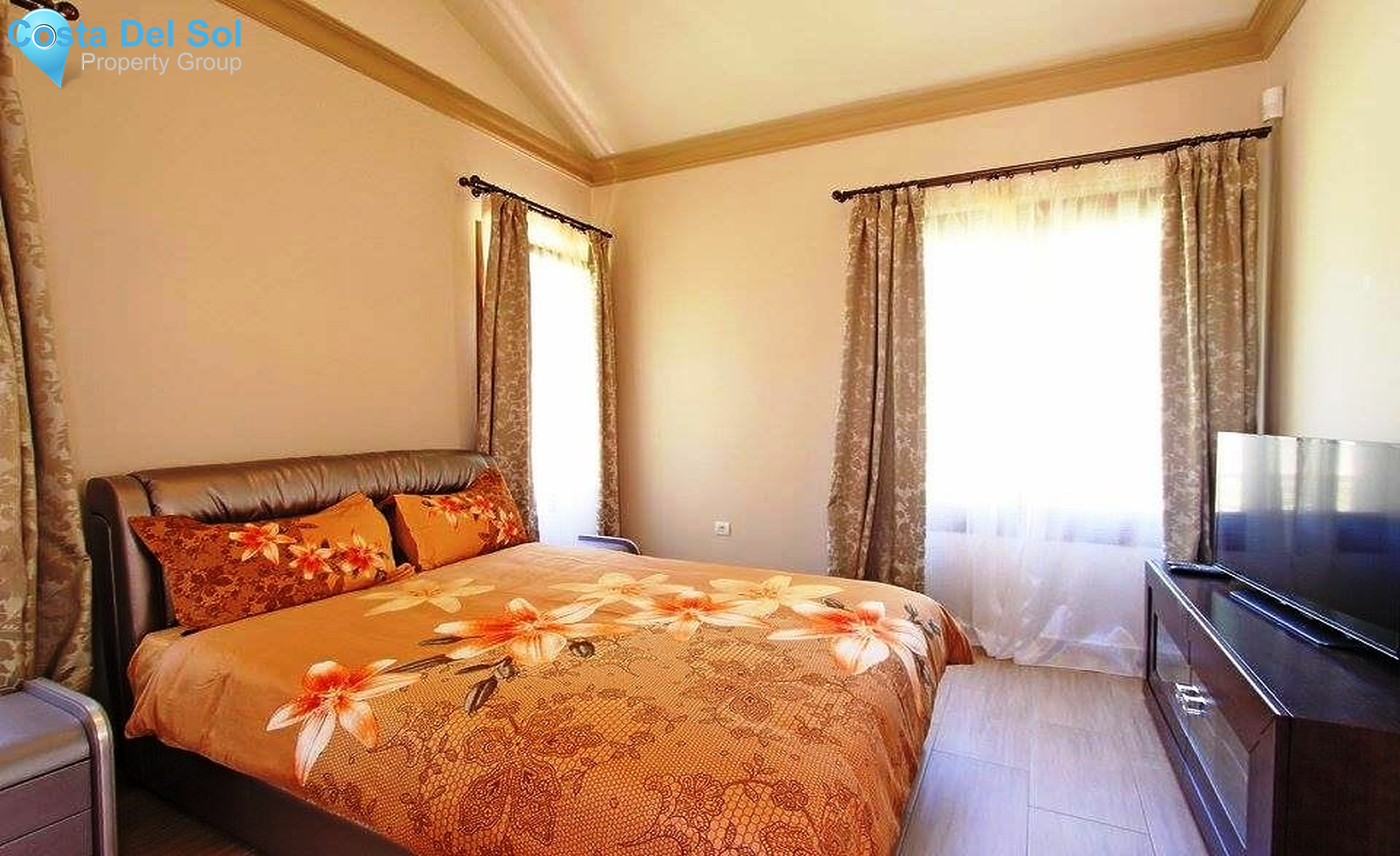 Detached Villa in Marbesa-1216217